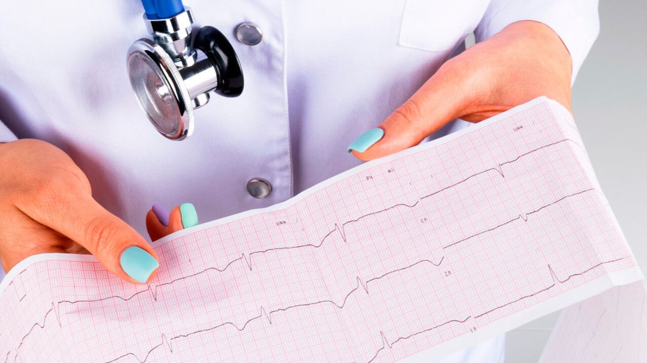 Pacienti s hypertenziou musia sledovať stav srdca pomocou EKG